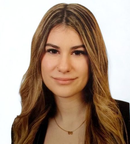Naima López